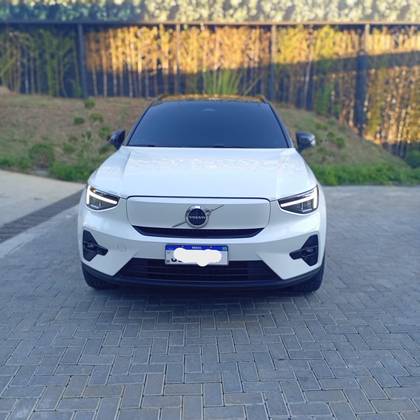 VOLVO XC40 P6 RECHARGE ELECTRIC PLUS VOLVO XC40 P6 RECHARGE ELECTRIC PLUS